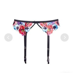 Fleur du mal Tuileries embroidery garter